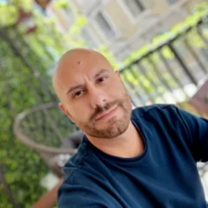 Jaime LEON AMAYA, superviseur au sein du réseau Epsilon à l'école